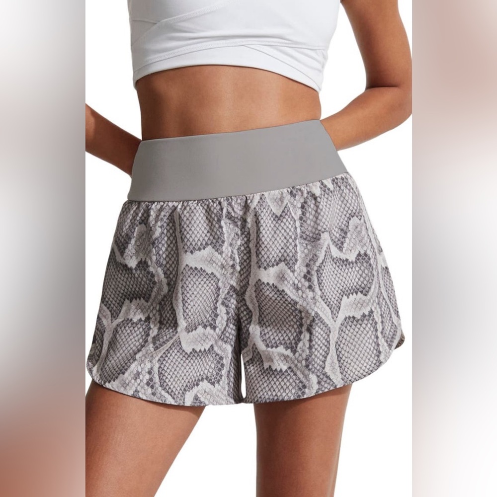 Varley Derby High Waisted Workout Shorts | Snakeskin Print | Size XS